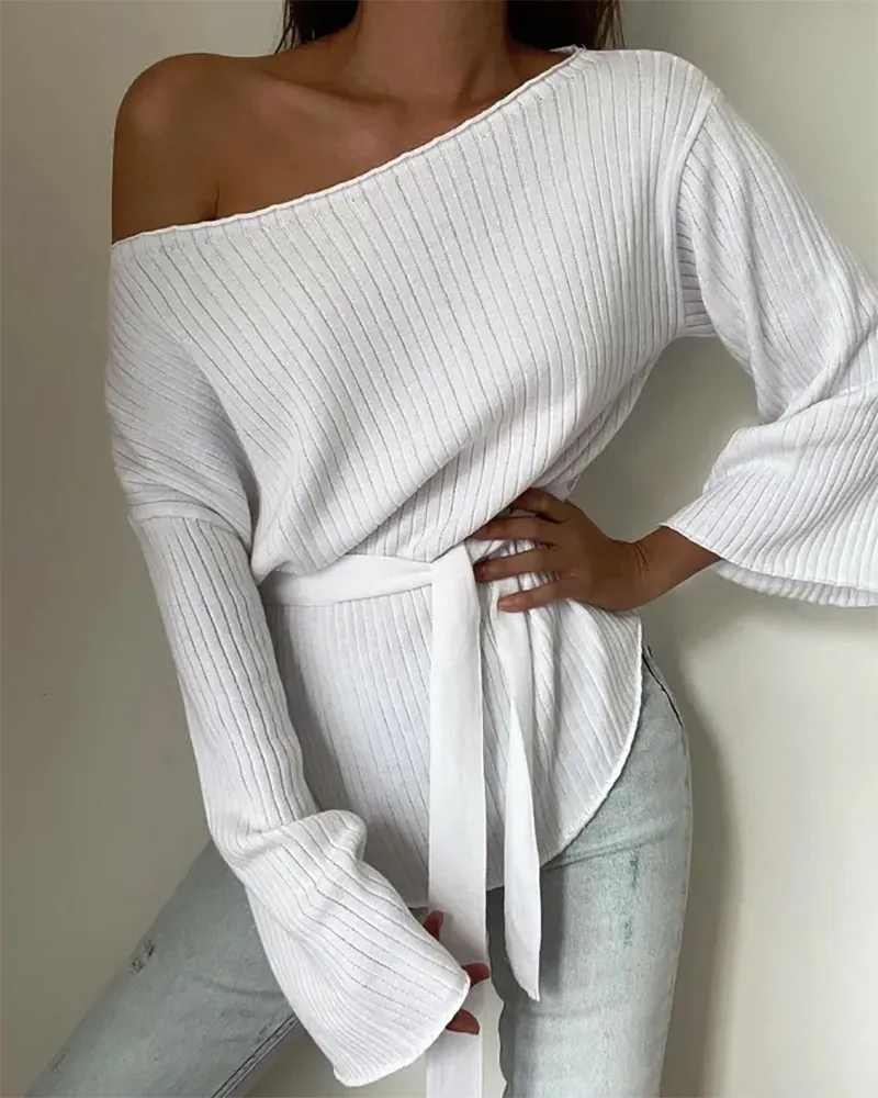 

Bell Sleeve Tied Detail Knit Top Women Autumn 2021 New Fashion