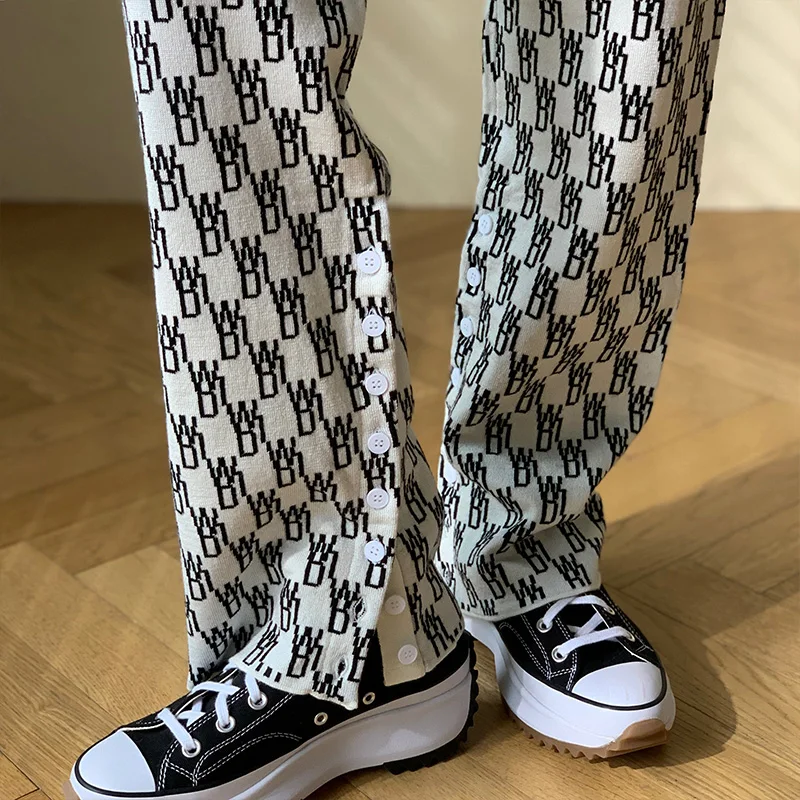 Woman Wool Well Done Pants