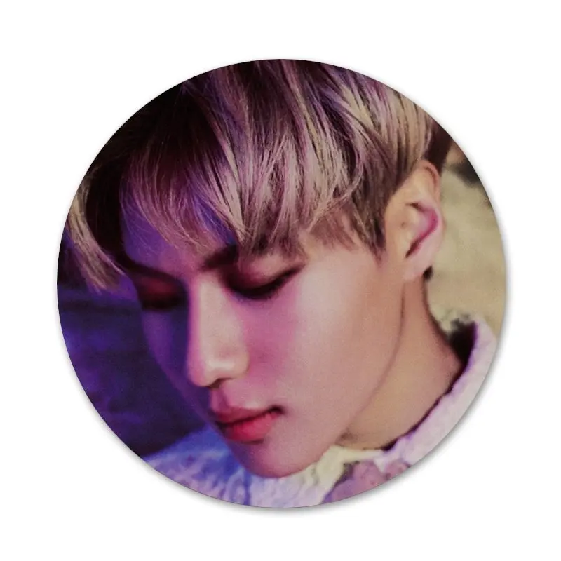 

58mm KPOP SHINee Taemin Icons Pins Badge Decoration Brooches Metal Badges For Backpack Decoration