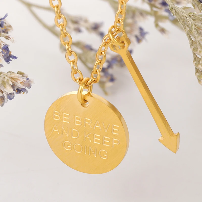 Модное ожерелье с надписью для пары гравировкой Be Brave And Keep Going подвеска диском и