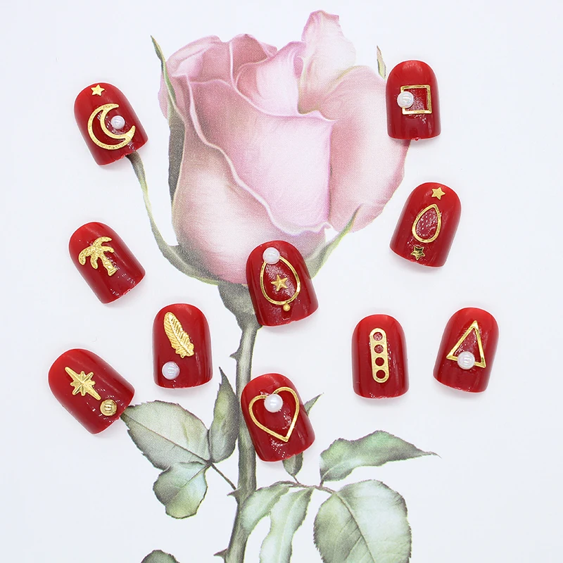 1 пакет Золотые полоски шпильки для ногтей полые звезды/Луна/цветочные заклепки