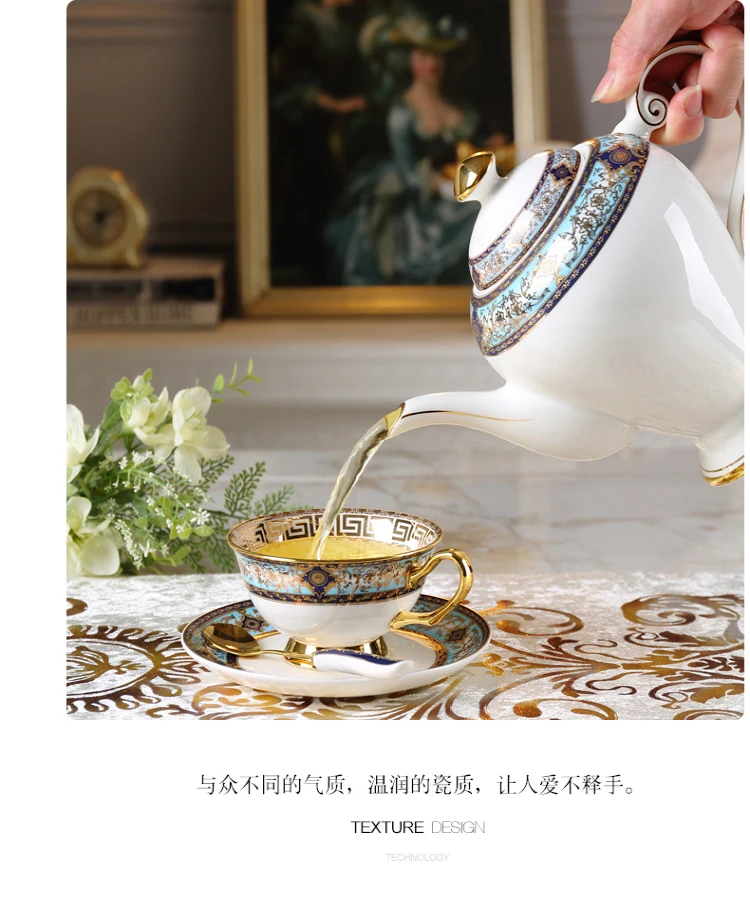 

Kitchen,Dining & Bar