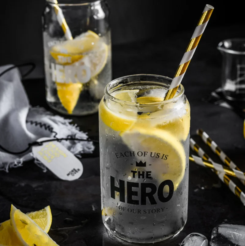 Термостойкая стеклянная чашка с надписью в скандинавском стиле для сока