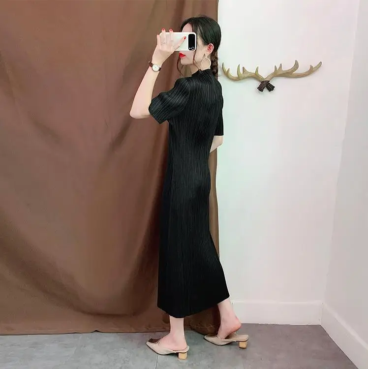 Miyake плиссированное платье длинный участок Тонкий темперамент плиссированные осенние платья с пышной юбкой Большие размеры женские