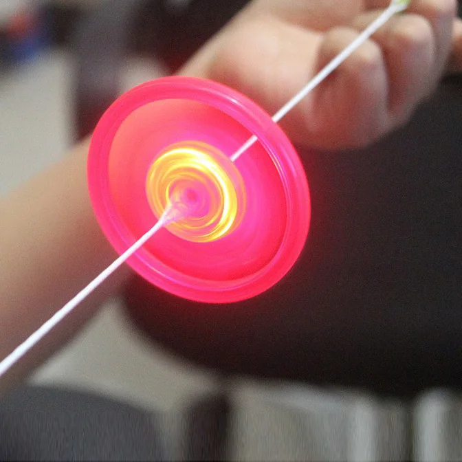 

Basket Lumineuse Hand Pull Luminous Flashing Rope Flywheel Toy Led Light Up Toys Novelty for Children's Birthday Funny Gift