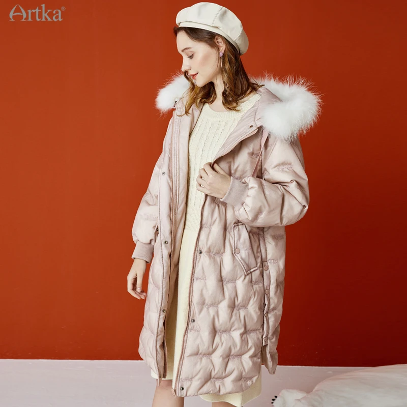 

ARTKA 2020 Winter New Women Down Jacket Elegant Embroidery 90% White Duck Down Coat Raccoon Fur Hooded Long Outerwear YK25007D