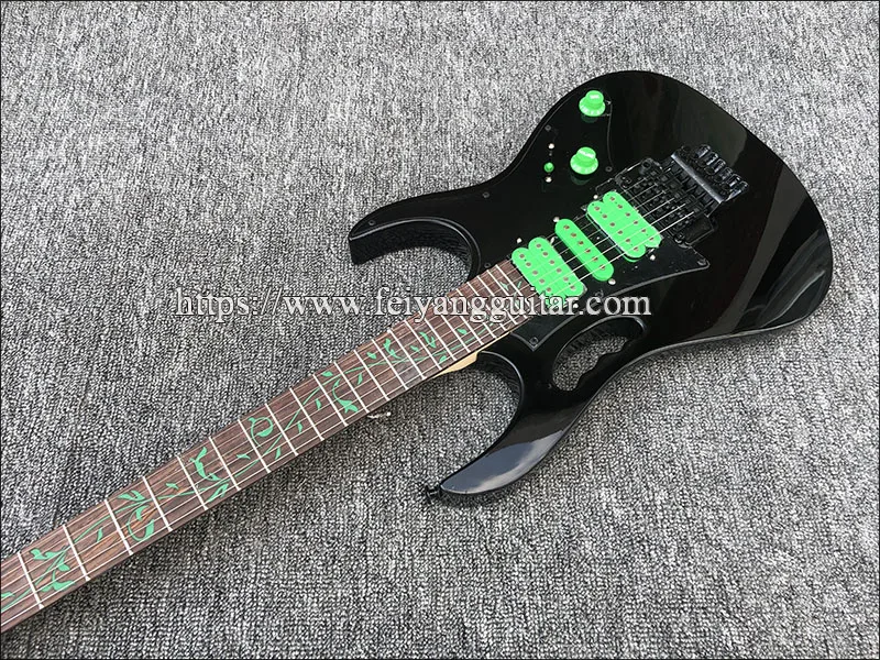 2019 Высококачественная электрогитара зеленая инкрустация грифа зеленый пикап