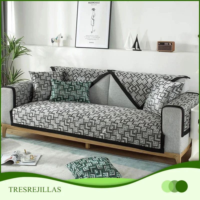 

Чехол для дивана из ледяного шелка, нескользящий съемный моющийся чехол для дивана с принтом, протектор мебели, коврики для домашних животн...