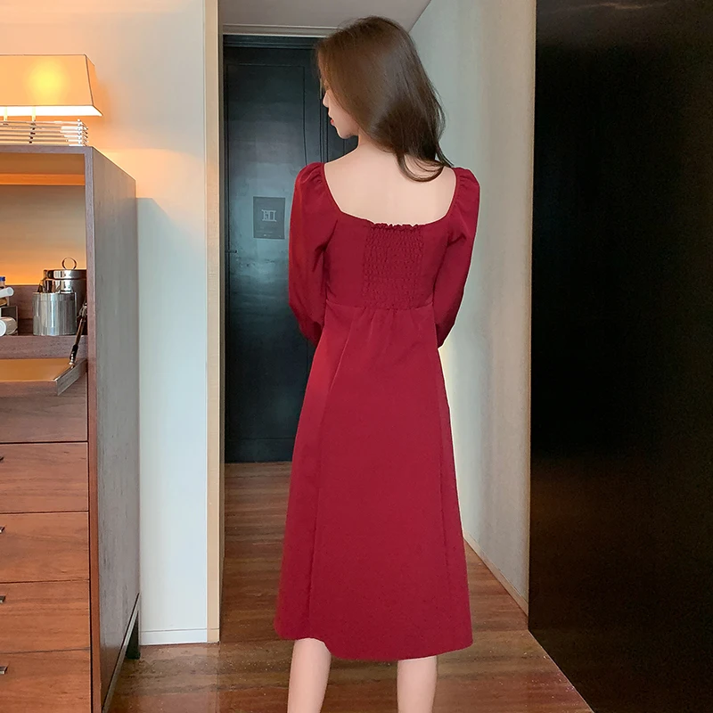 

COIGARSAM French Style Women dress New Spring Vintage High Waist Square Collar Dresses Red 0839