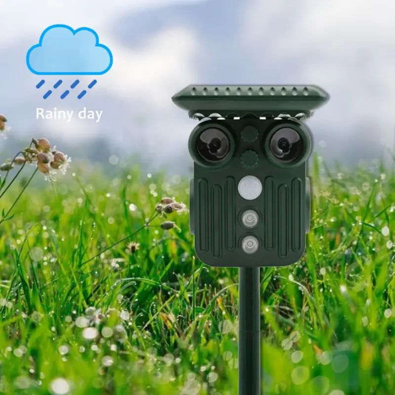

ZL Solar Ultrasonic Animal Repeller With Flashing LED Lights Waterproof Repeller For Dogs Cats Raccoon Mice Birds Skunks Etc