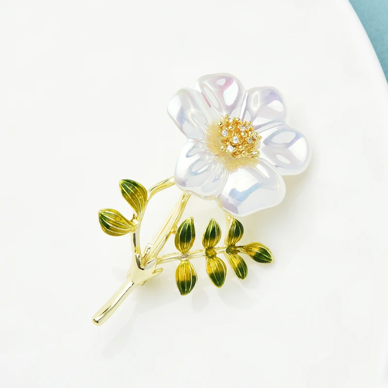 

Wuli&baby Simulated Shell Flower Brooches Women New Design Enamel Flower Party Office Brooch Pins Gifts