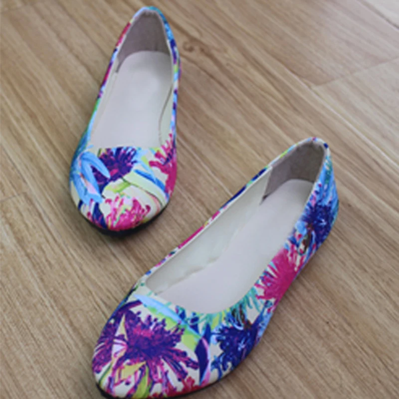 Женские мокасины на плоской подошве Балетки без застежки с цветочным принтом