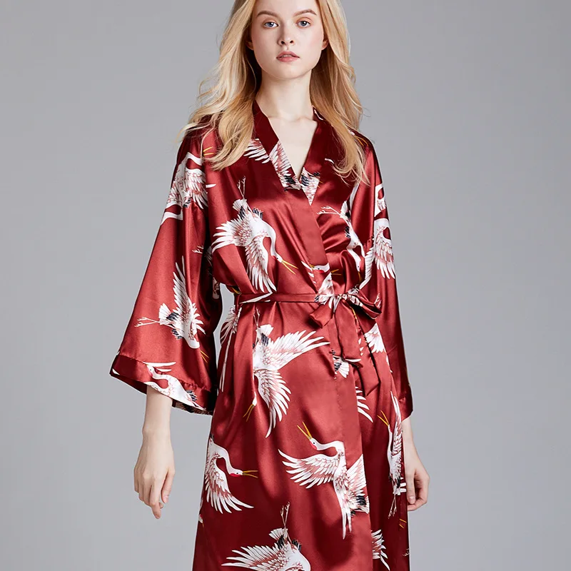 

Female Long Wedding Robe Nightwear Printed Crane Satin V-neck Kimono Bathrobe Gown Home Clothes Sexy Intimate Lingerie