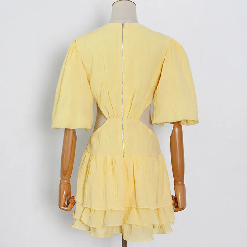 

SeeBeautiful Sexy Deep V-neck Puff Sleeve Loose Mini A-line Dress Waist Hollow Out Ruffles New Fashion 2021 Summer Women E772