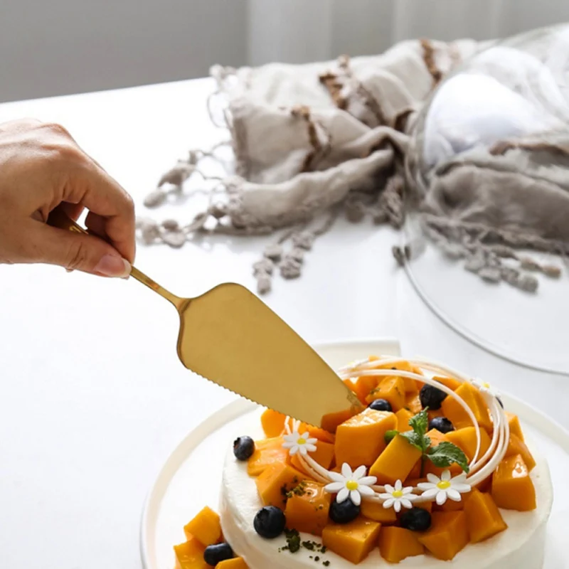 

Stainless Steel Triangle Golden Toothed Cake Spatula Pizza Spatula Cheese Spatula Cake Steel Knife