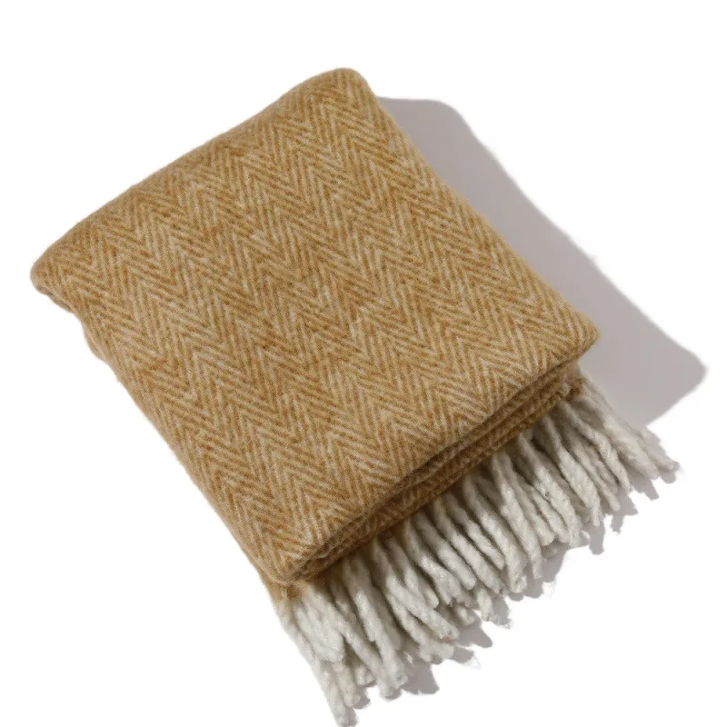 

Scandinavian Luxury Sofa Blanket Lunch Break Air Conditioning Faux Wool Blanket TV Blanket Plush Blanket Summer Warm blankets