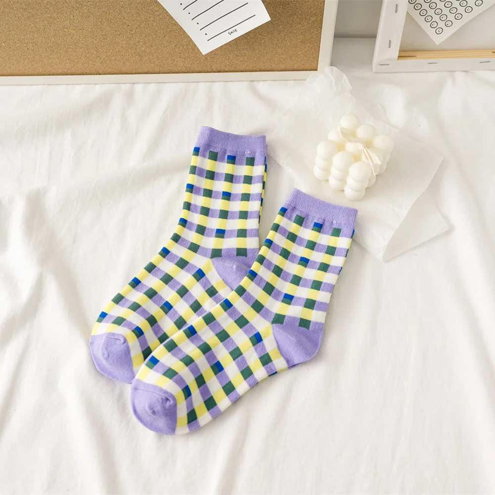 Весенние и летние модели Xuanya полосатые фиолетовые сетчатые тонкие носки женские