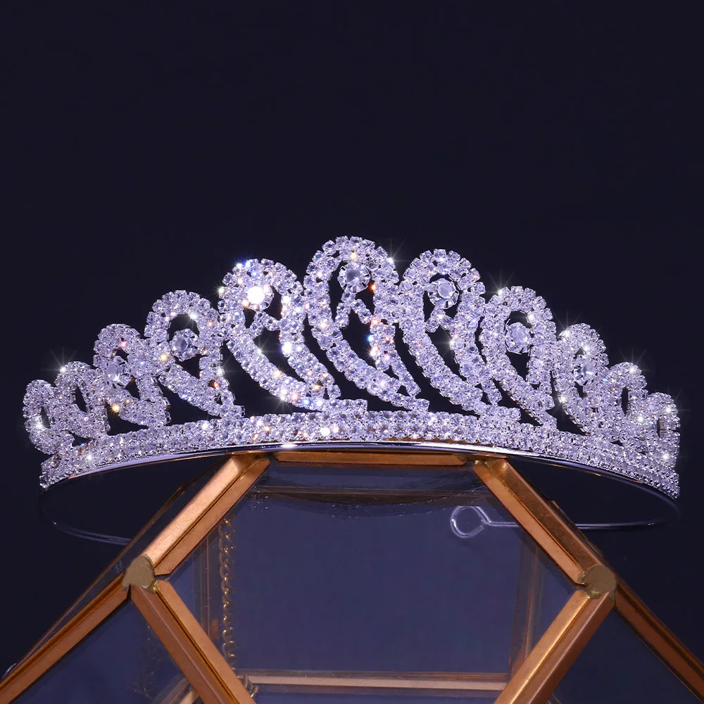 

New Fashion High-end Luxury Simple Bridal Princess Crown Dress Temperament Handmade Wedding Crown Wedding Accessories