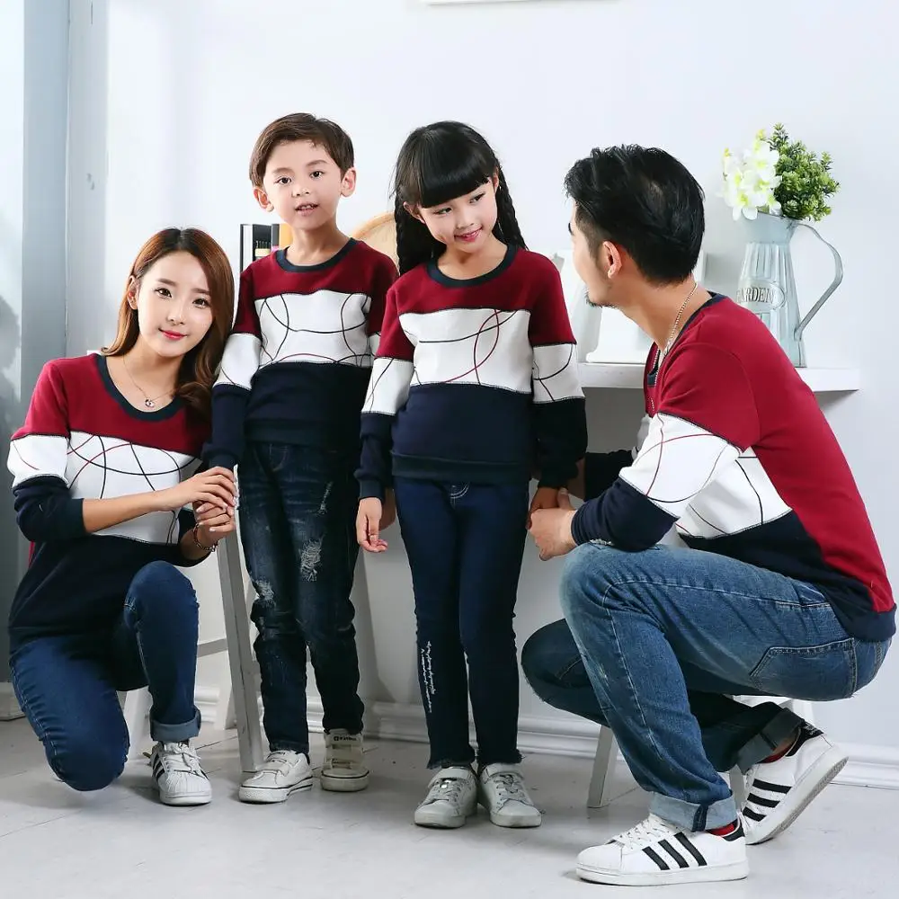 

Autumn Casual Family Matching Clothes 2 Piece Set Striped Fleece Pullover+Pants Mother Daughter Father Son Cotton Clothes Outfit