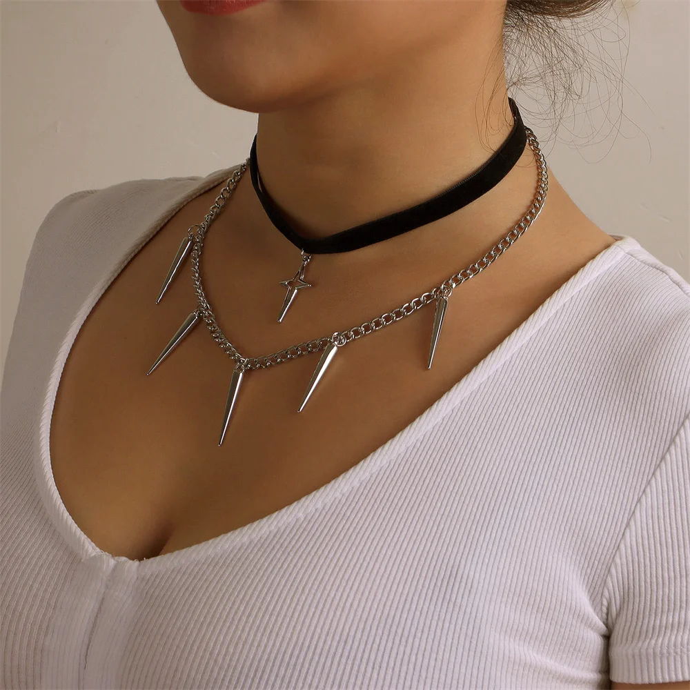 

YOUVI Punk Rock Chain Necklace for Women Sexy Flannel Girl's Choker Rivet Tassel Pedant Necklace Jewelry Lovers Collier Charm