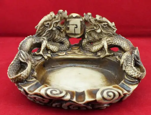 Ретро коллекция китайская старая смола скульптура двойной дракон жемчуг