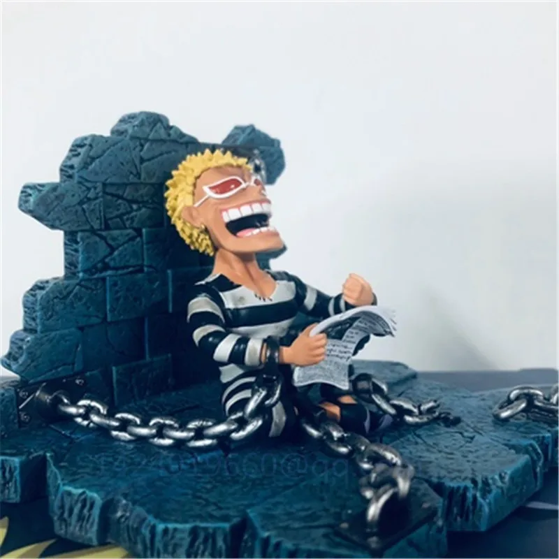 Аниме ONE PIECE Impel Down Donquixote Doflamingo тюремный образ газета Смола экшн-фигурка
