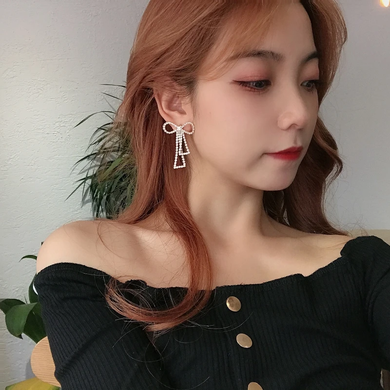

S925 Silver Needle Bow Stud Earrings With Diamond Earrings 2021 New Trendy High-End Sense Of Non-Pierced Ear Clip Female