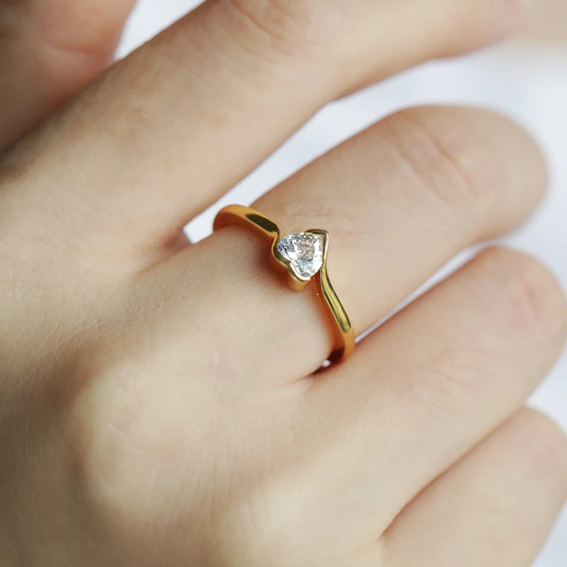 

2020 New Female Rings Jewelry Womens Fashion Wedding Zircon Love Moon Heart-shaped Finger Ring Gifts For Girls Party Accessories