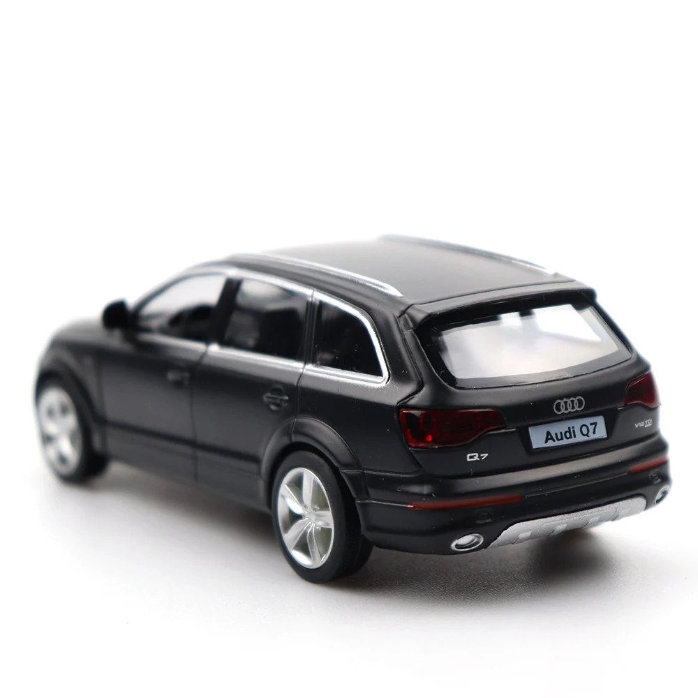 1:36 AUDI Q7 черный автомобиль высокого моделирования сплава литья под давлением модель автомобиля Вытяните назад коллекция для детей подарки Youwant игрушка