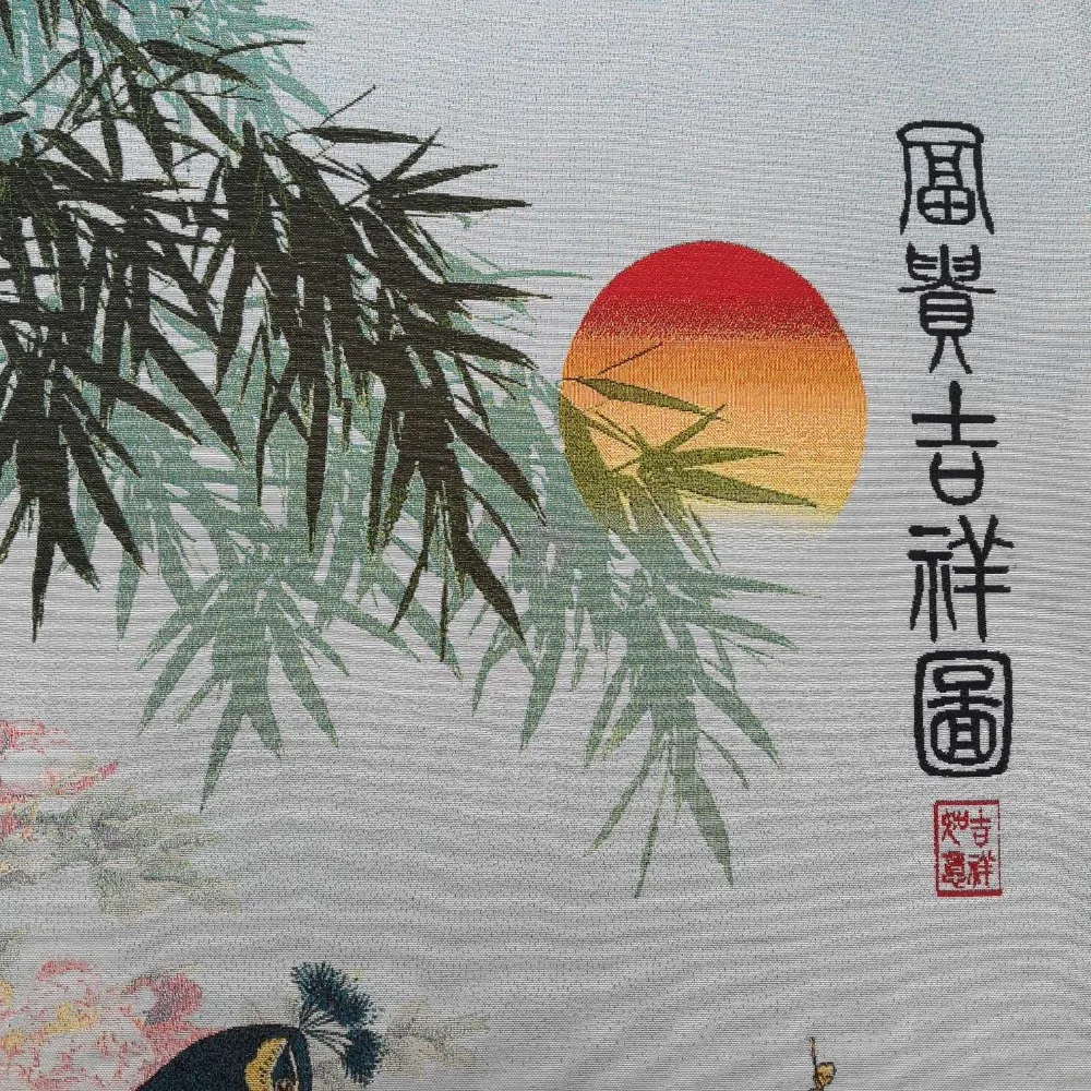 Тибетский шелковый тханка Гуаньинь 60x90см