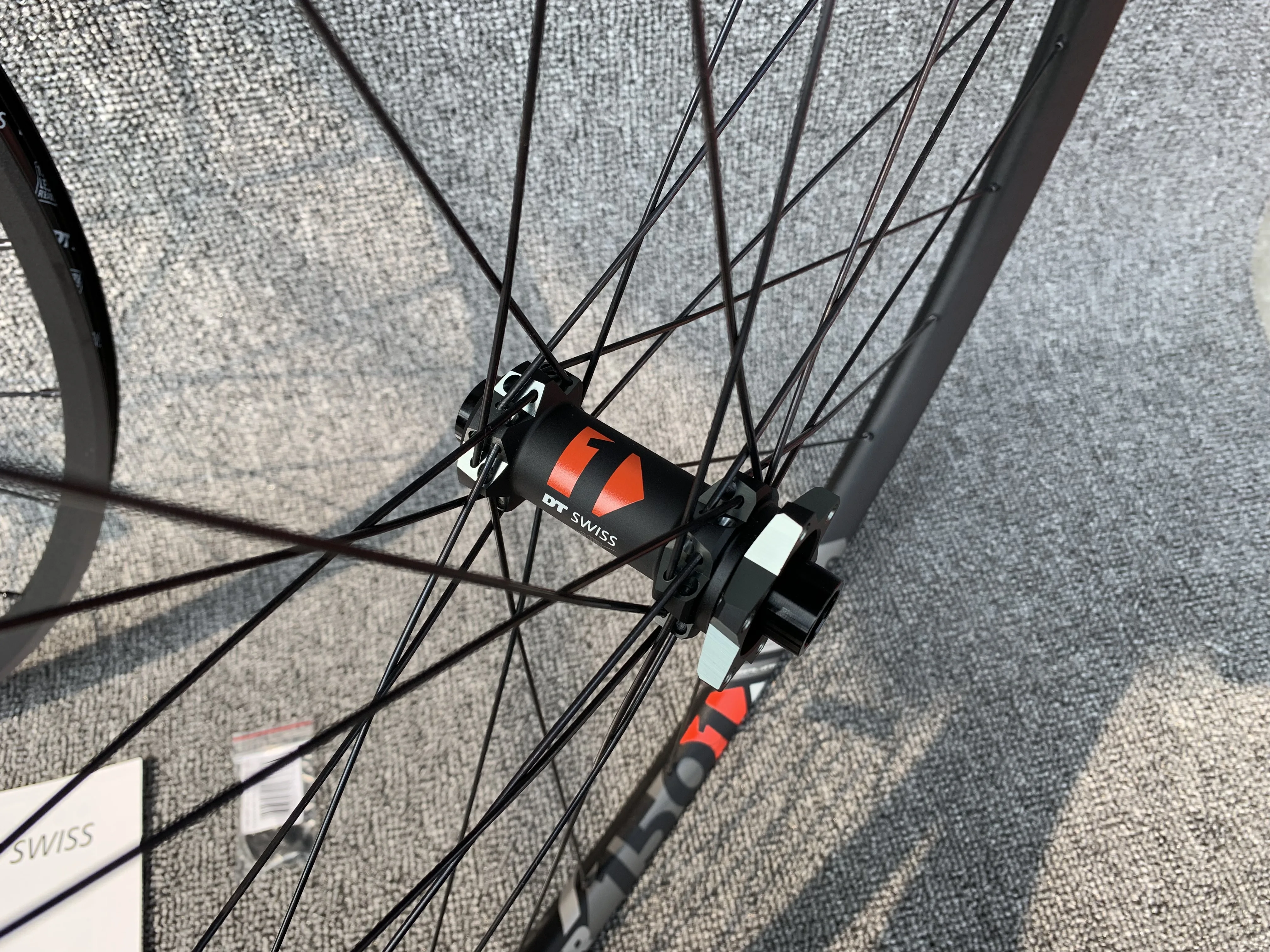 

DT SWISS XR 1501 27.5ER 29ER BOOST Mountain Bike Wheelset 100/110x15MM 142/148x12mm DT SWISS HUBS 12 Speed MICRO SPLINE