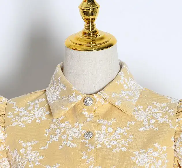 

Cultiseed Women Vintage Embroidery Lace Shirts Blouses Top Female New Fashion Puff Sleeve Mesh Shirts Ladies Palace Style Shirts