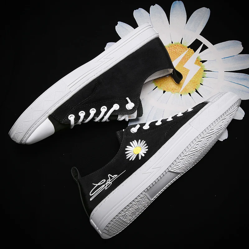 

White Canvas Shoes Men Minimalist Casual Shoes Low Top Canvas Men Male Man Blue Mens Fashion Espadrilles Sneakers Men's 2018