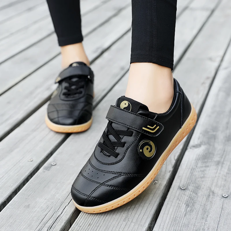 

White Chinese Kung Fu Shoes Breathable Shaolin Tai Chi Karate Taekwondo Shoes Bruce Lee Martial Arts Shoes Women Men Kung Fu