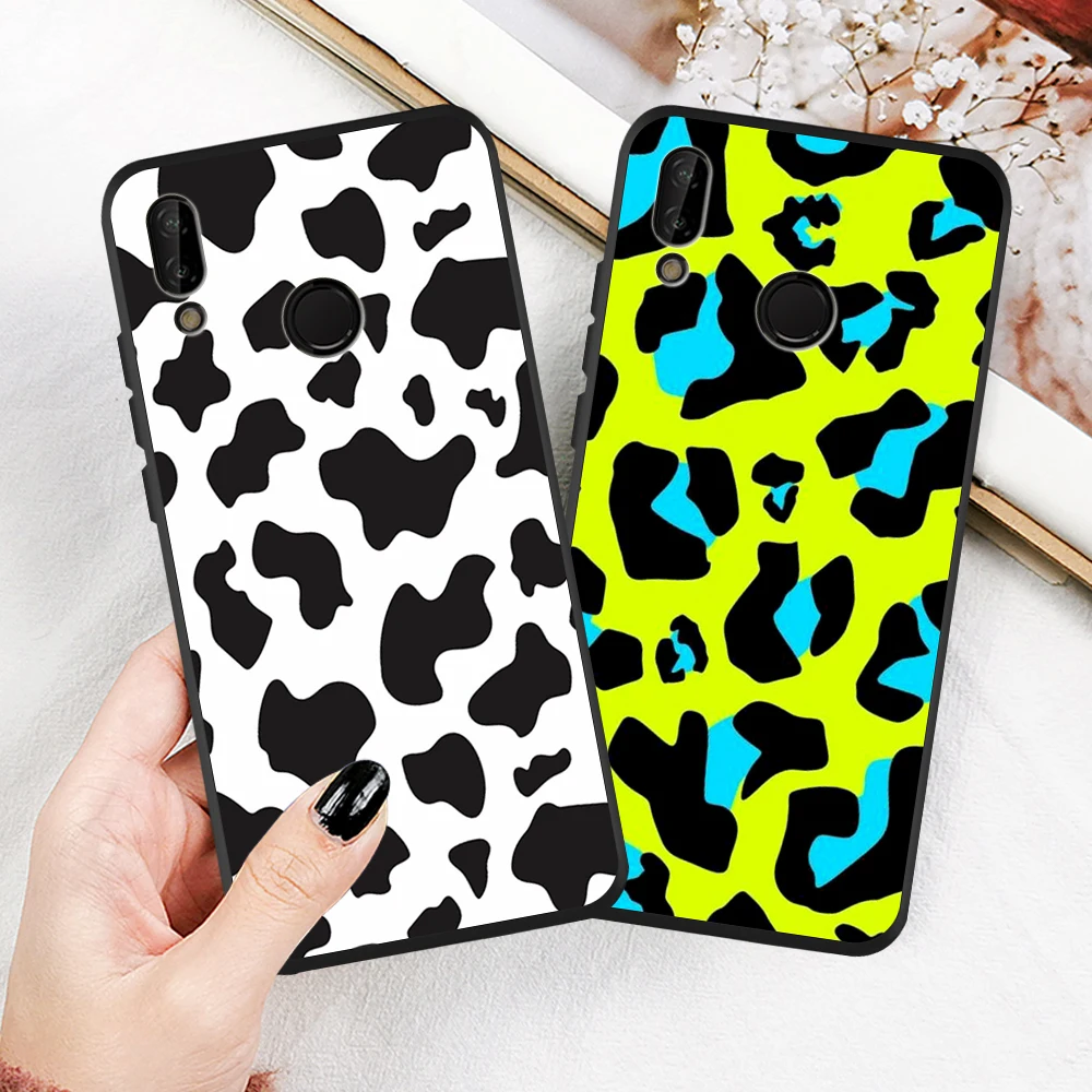 Ярко-белого и черного цвета из коровьей кожи цвет принтом изготавливаемый по