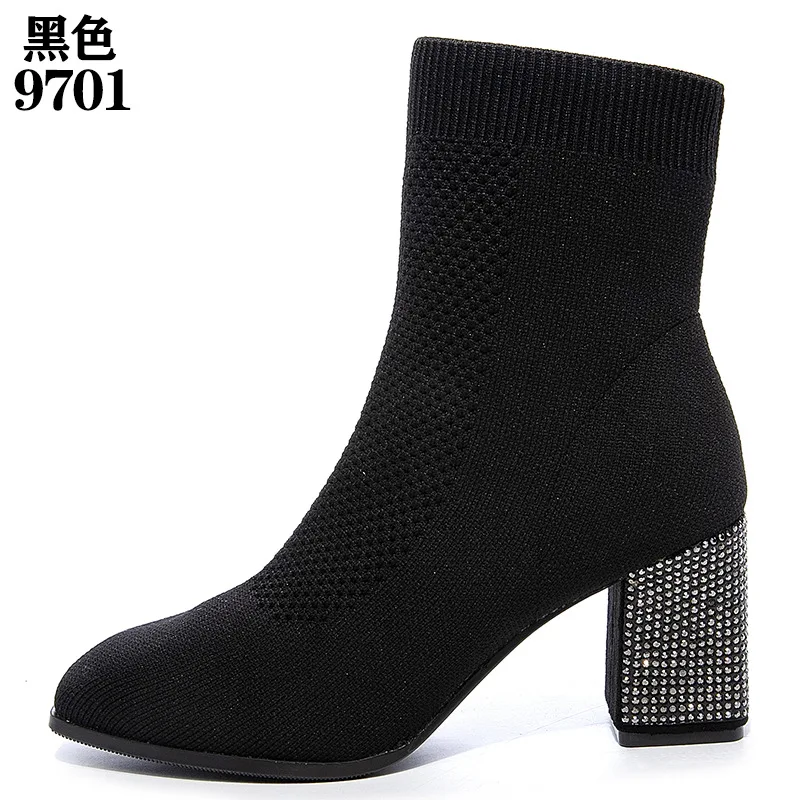 Новинка женские ботинки до середины икры из эластичной ткани с кристаллами