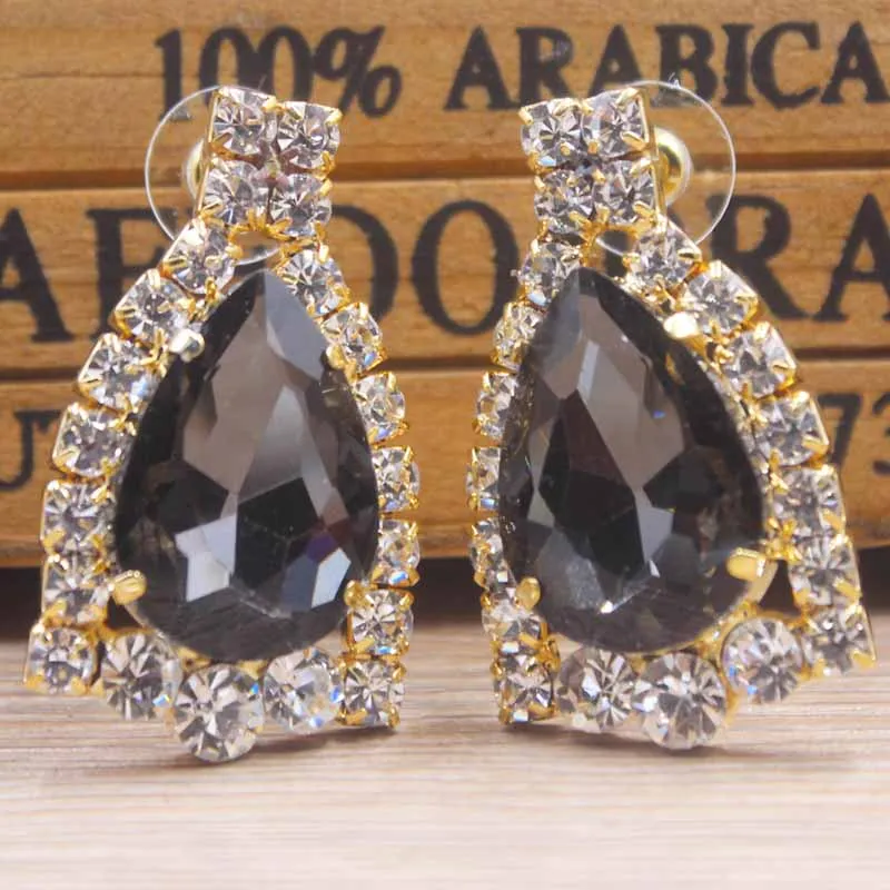 1 шт. темпераментные прозрачные серьги гвоздики со стразами с прозрачными