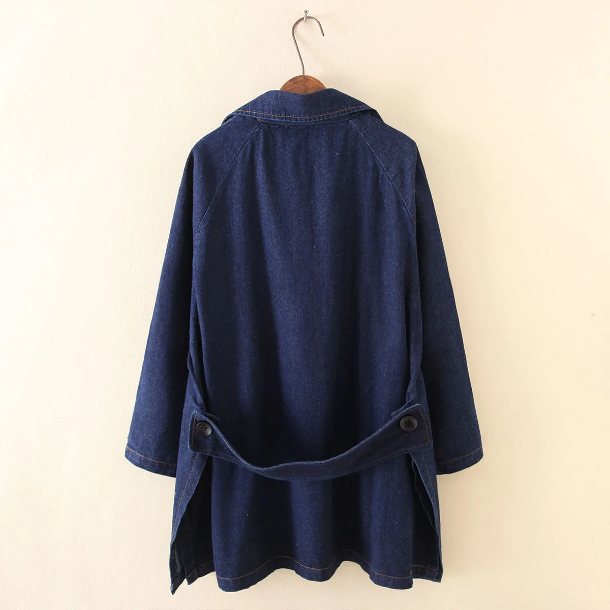 Женская джинсовая куртка оверсайз весна 2020 однотонная свободная деловая офисная