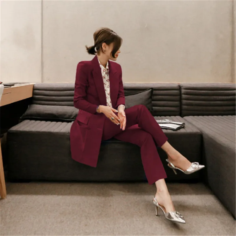 

Женский офисный костюм из двух предметов, элегантный двубортный пиджак с длинными рукавами и облегающие длинные брюки, 2023