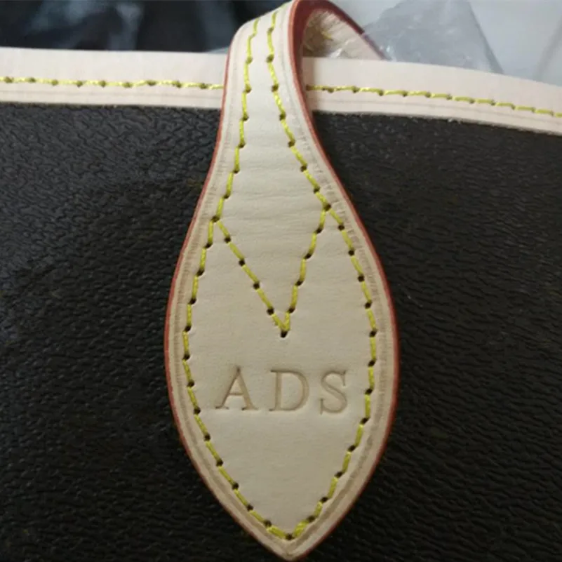 Индивидуальная настройка и начальное горячее тиснение по специальной ссылке |