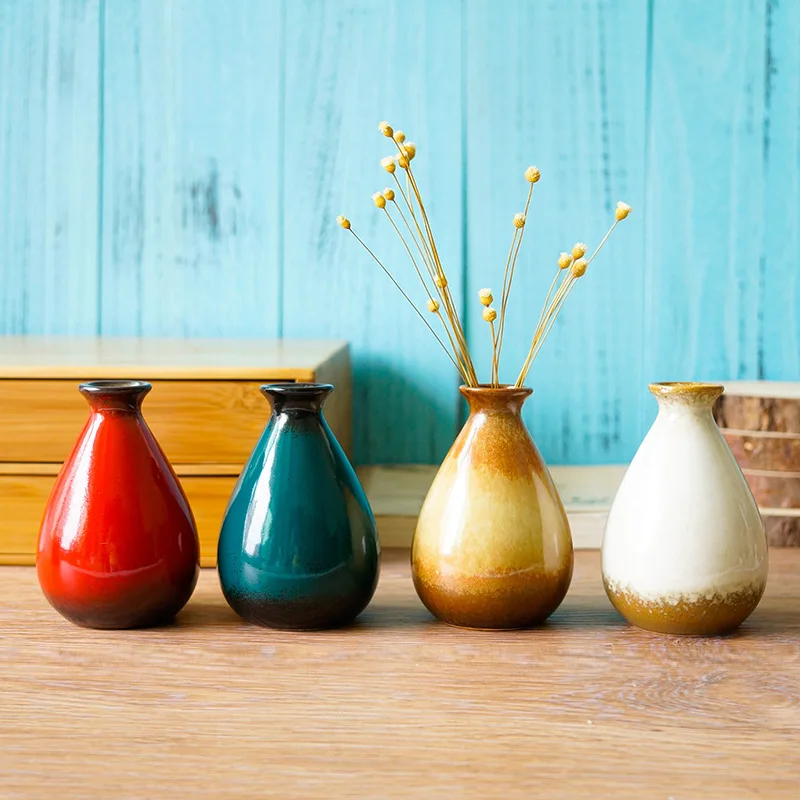 Винтажная маленькая керамическая неоклассическая ваза для сухих цветов