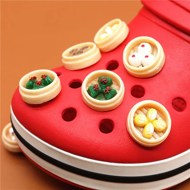 Single Sale 1pc Novel Simulation Food Shoe Charms Accessories Resin Mini Bun Shoe Decoration for croc jibz Kids Party X-mas Gift