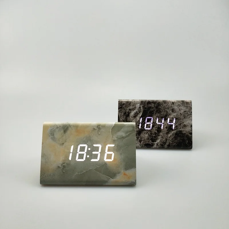 Прямоугольные деревянные часы с мраморным узором цифровые ЖК-дисплеем и