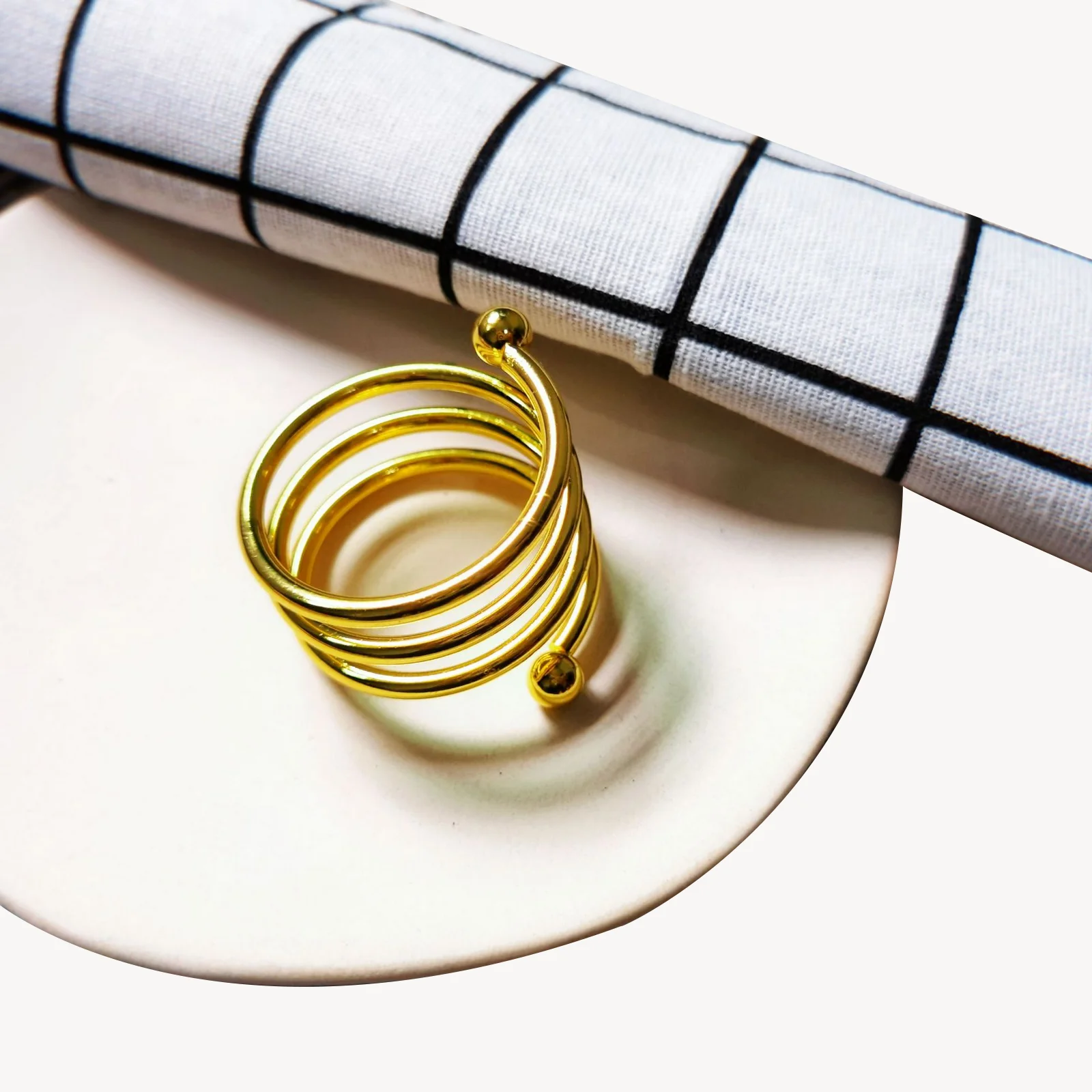 

6pcs Serviette Rings Napkin Holder West Dinner Towel Napkin Ring Party Decoration Table Decoration In Stock