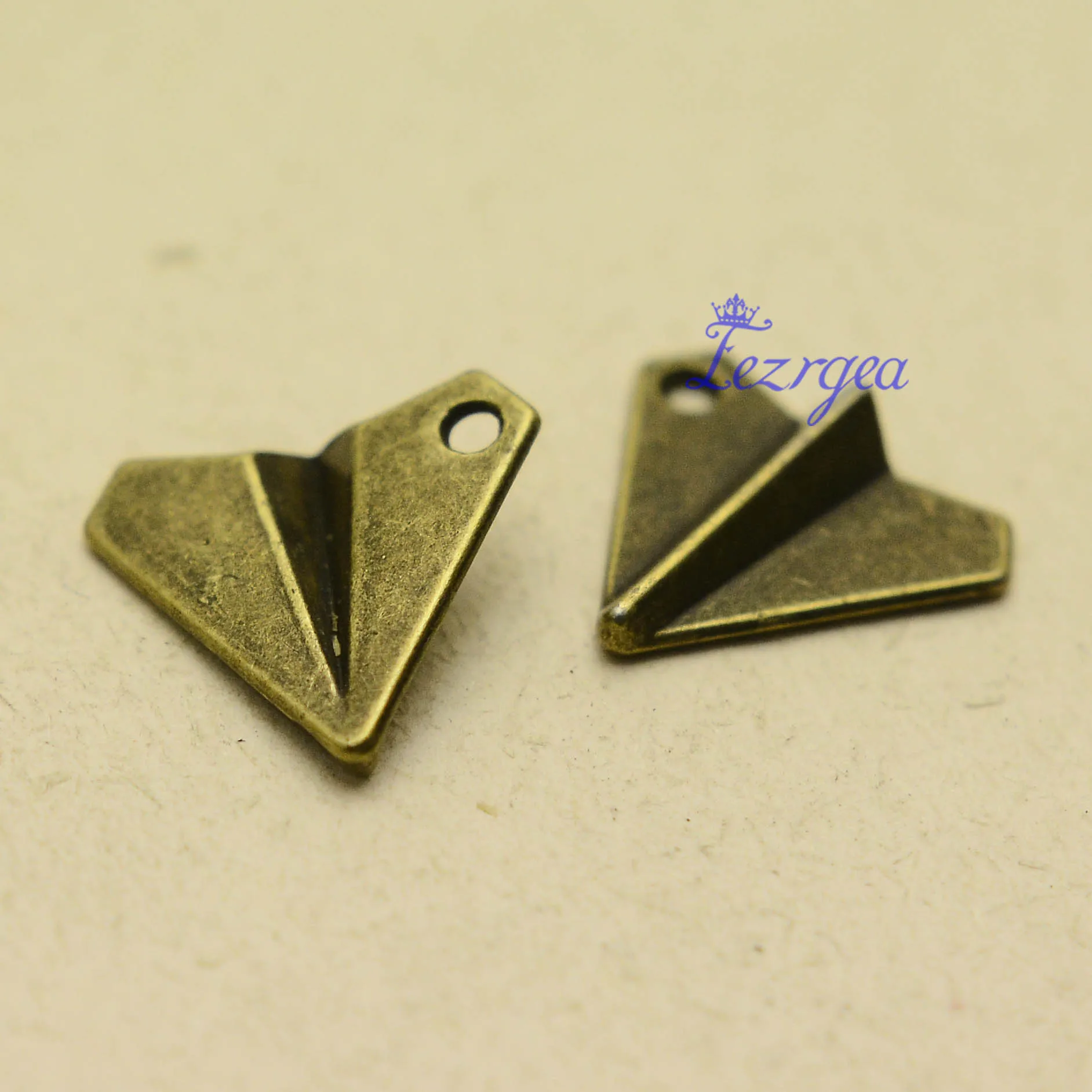 30pcs/lot--18x17mm Antique silver plated/bronze plated paper airplane plane Charms DIY supplies Jewelry accessories | Украшения и