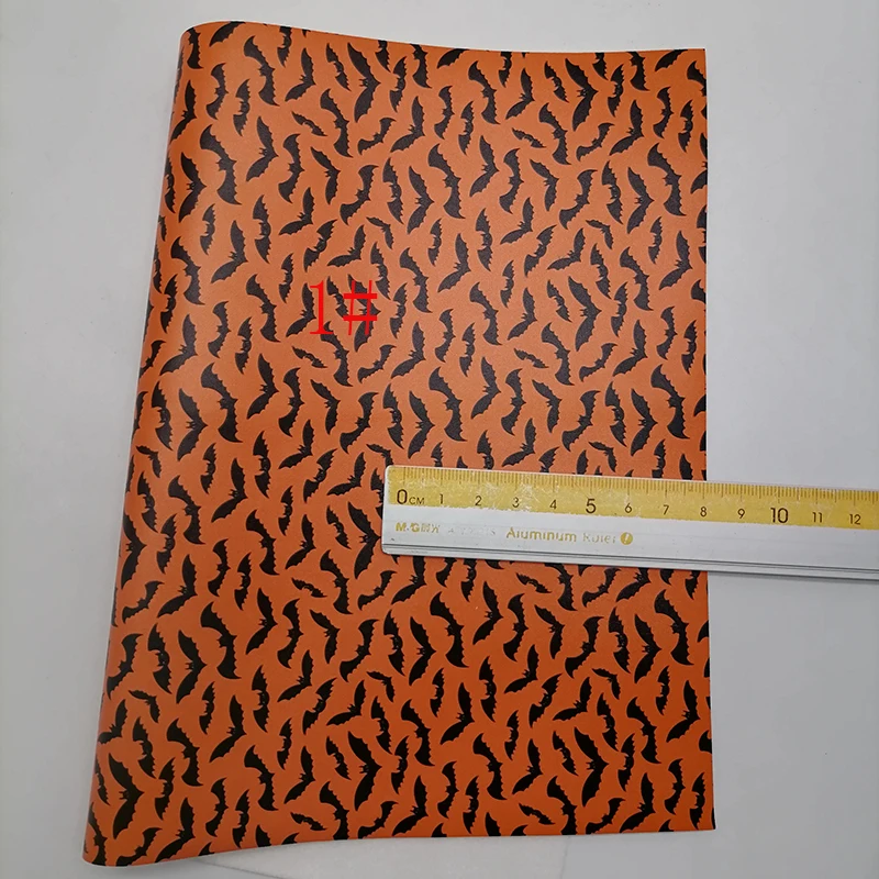 Оранжевые тыквы искусственная кожа синтетическая с принтом летучих мышей