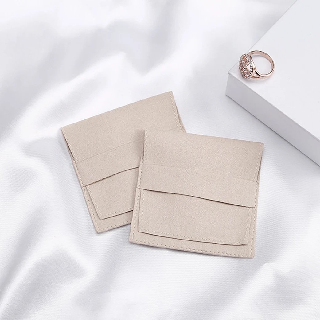 

10pcs 8x8cm Microfiber Envelope Pouch Custom Faux Suede Pouches Jewelry Packaging Bag Small Earrings Necklace Ring 6x6cm Flannel