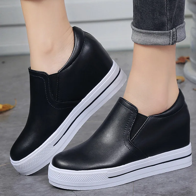 Женская обувь кожаные однотонные кроссовки на массивной платформе Повседневная