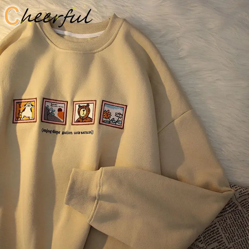 

Men Winter Plus Velvet Thick Round Neck Sweatshirt Harajuku Plus Size Students Trend Male And Female Students Couples Joker