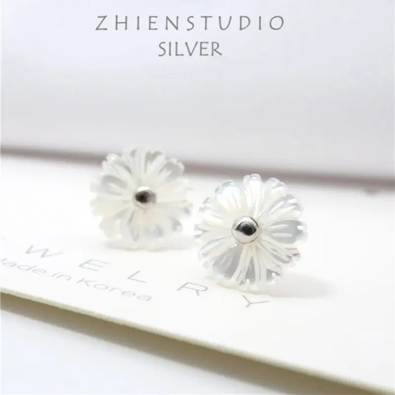 Посеребренные серьги из стерлингового серебра белая мама Хризантема с